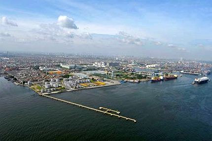  Port  of Jakarta  Port  of Tanjung Priok Expansion Ship 